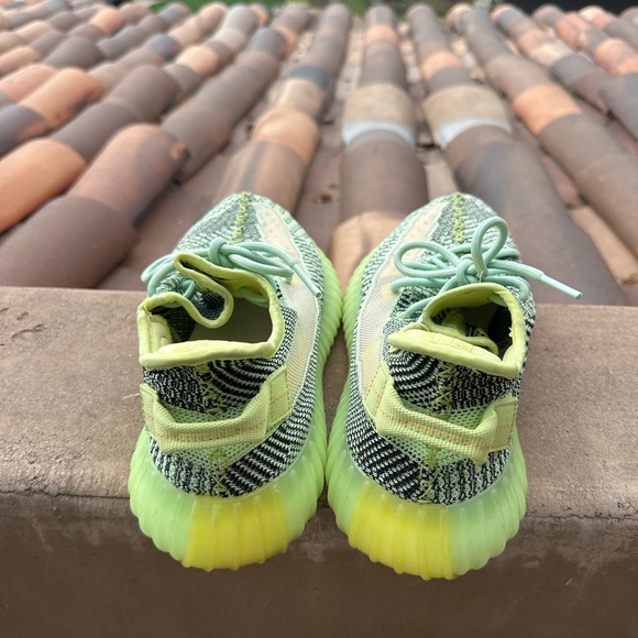 Adidas Yeezy boost 350’s - Picture 2 of 6